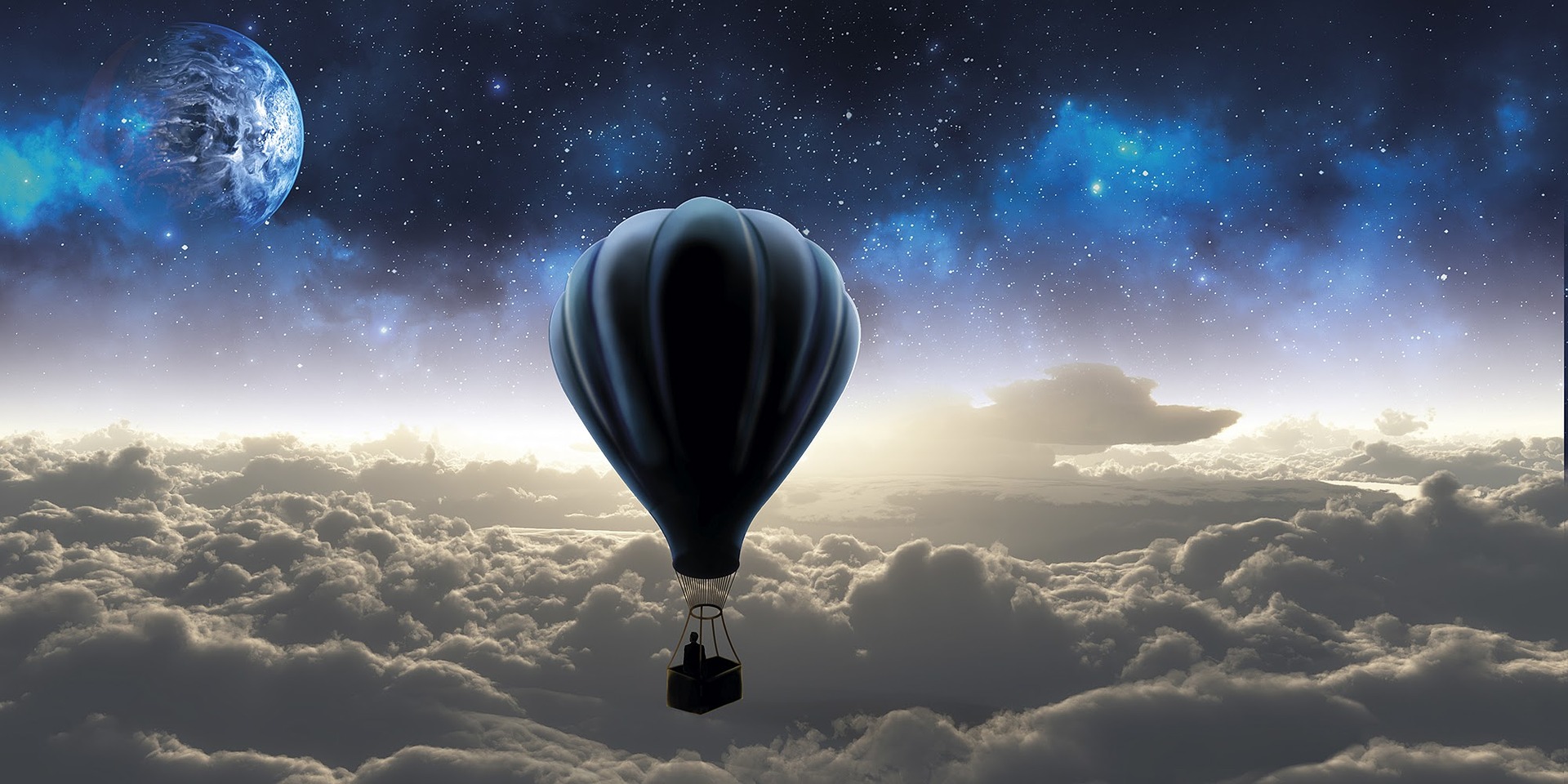 雲の上の気球